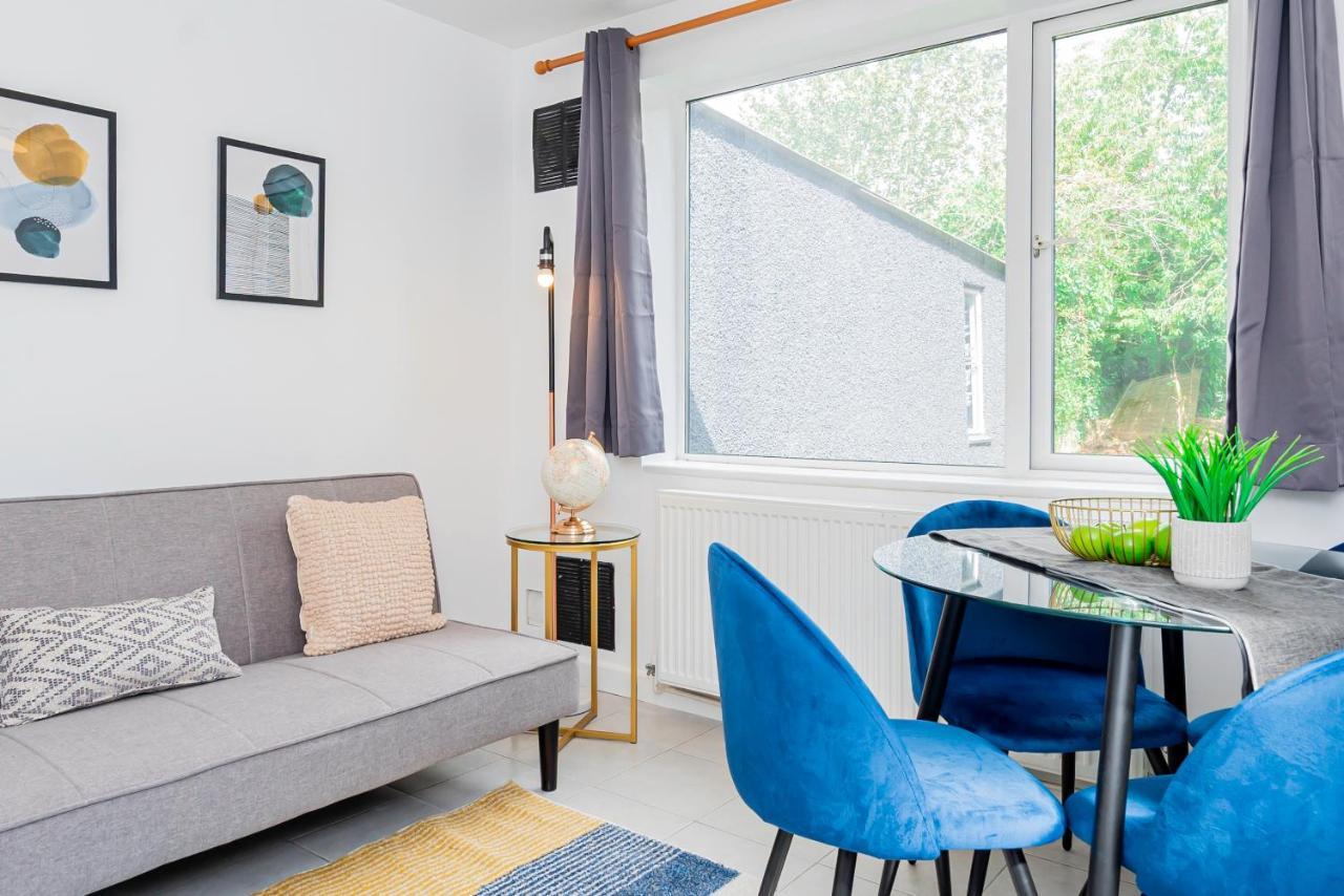 Charming 2-Bedroom Flat With A Garden And Free Parking At Abingdon Oxford Esterno foto
