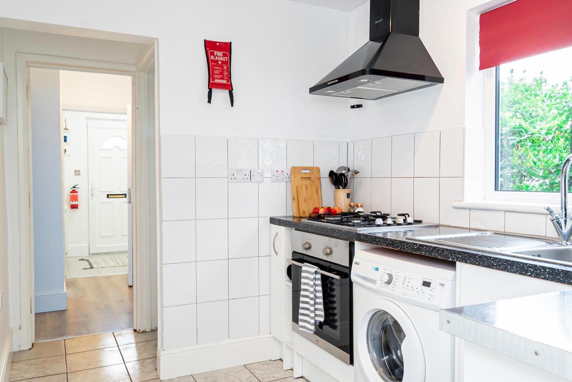 Charming 2-Bedroom Flat With A Garden And Free Parking At Abingdon Oxford Esterno foto