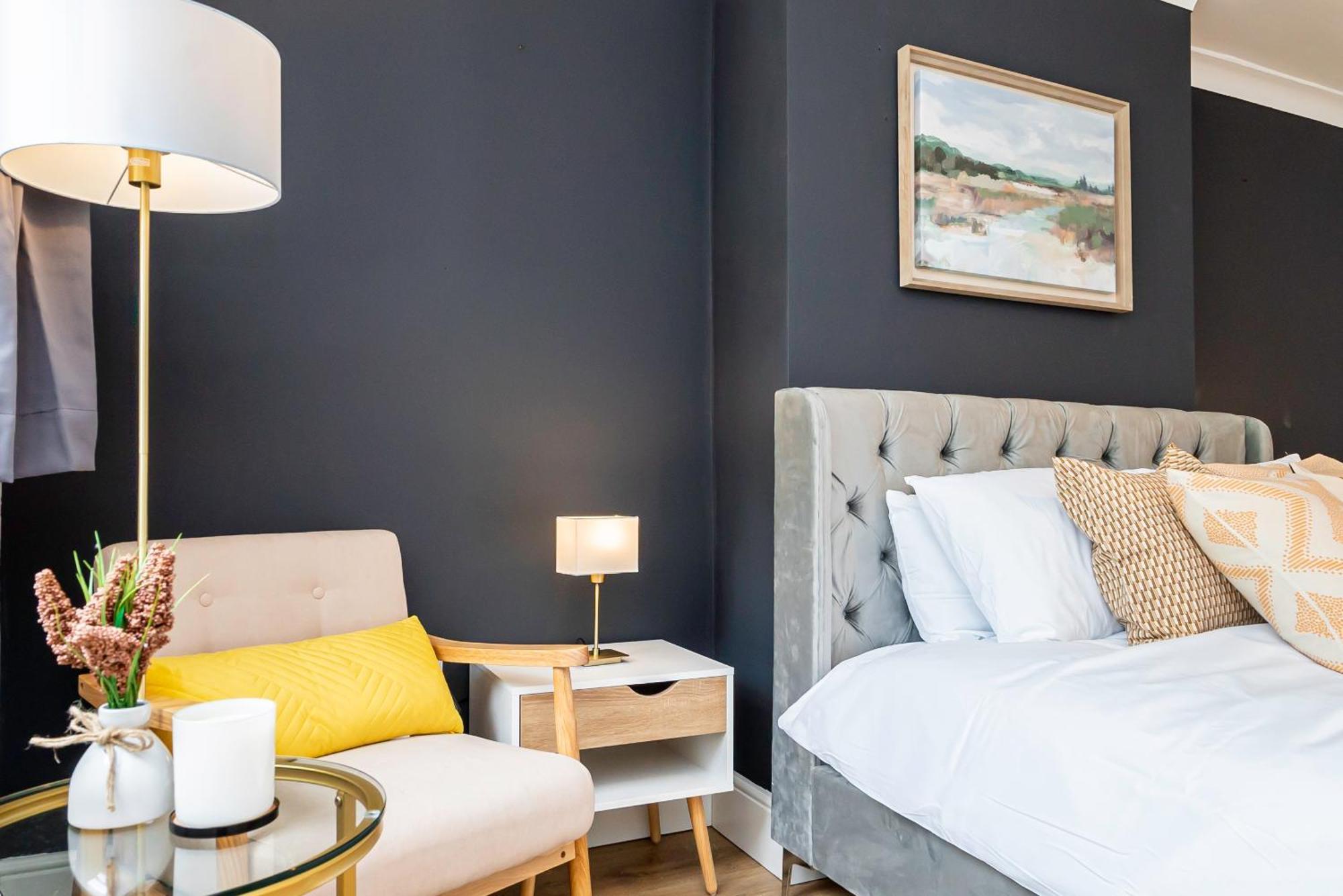 Charming 2-Bedroom Flat With A Garden And Free Parking At Abingdon Oxford Esterno foto
