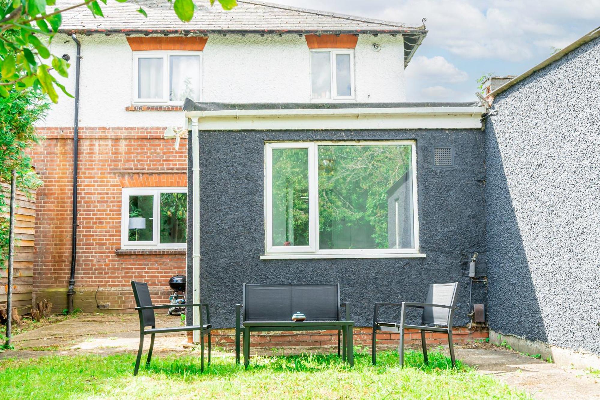 Charming 2-Bedroom Flat With A Garden And Free Parking At Abingdon Oxford Esterno foto